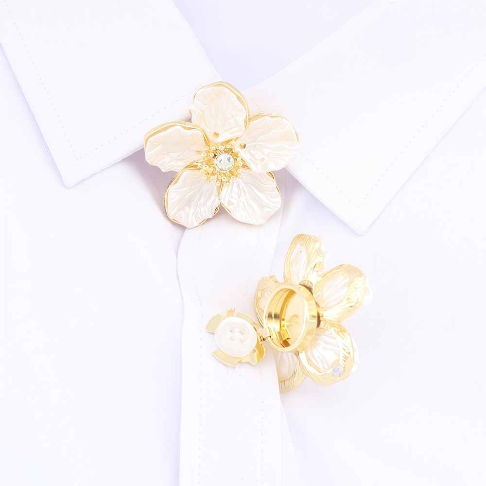 Women Formal Wear Designers - A Pair Vintage Petal Button Cover