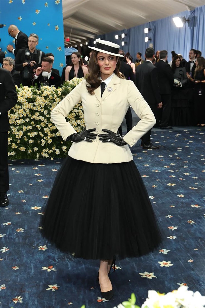 White Women Office Suits Skirt - đánh giá và giá Women Formal Wear Designers